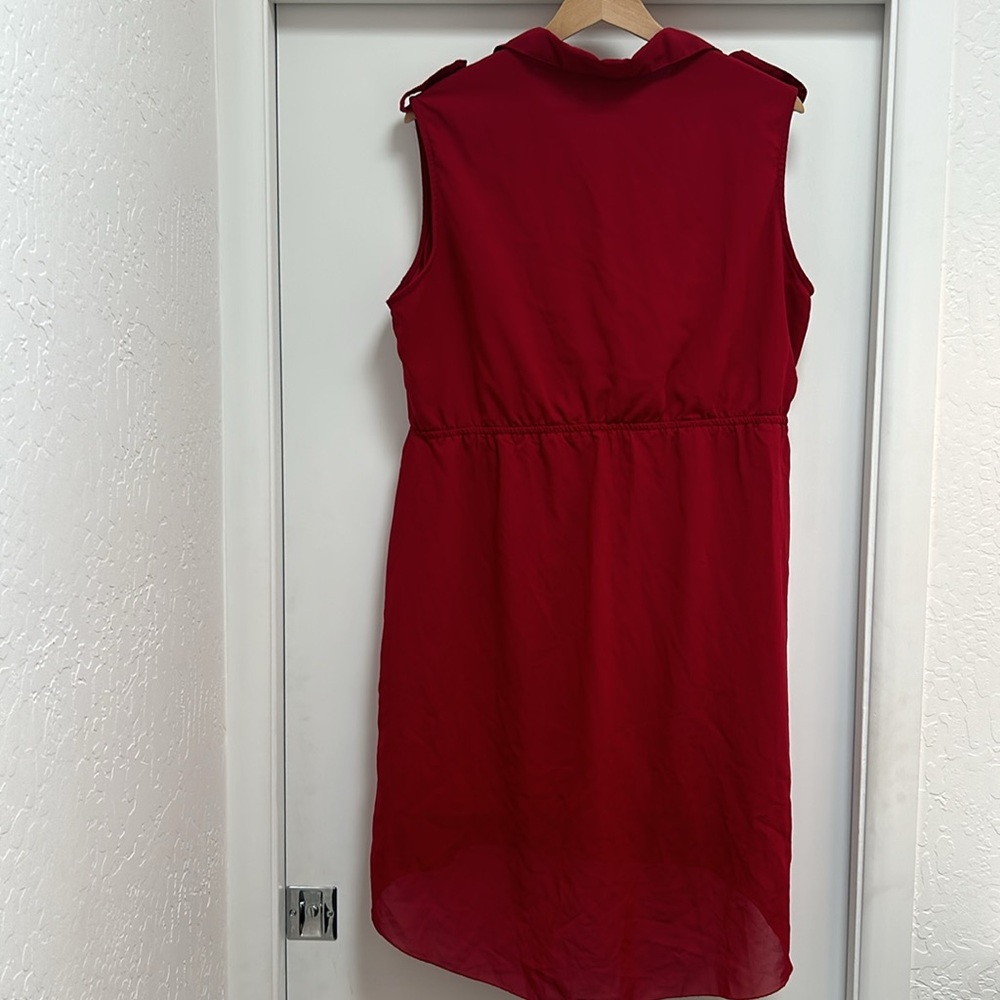 Indulge Red Sleeveless Collared Shirt Dress - Size 1X - Button Detail - Picture 4 of 5
